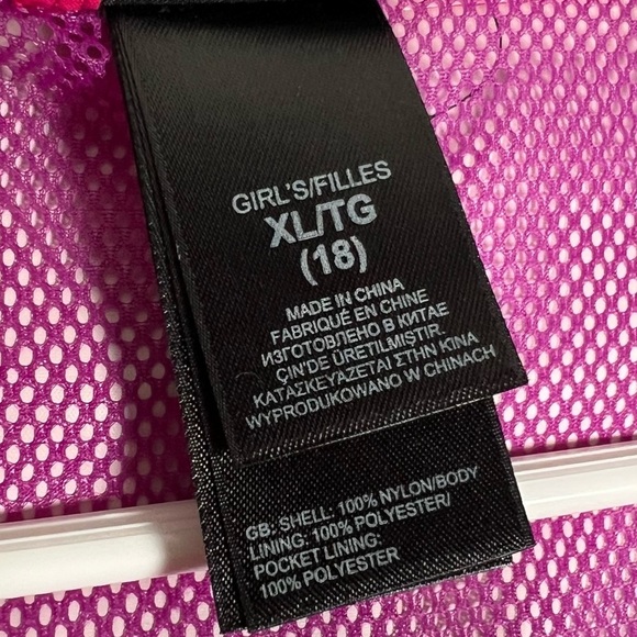 The North Face Rain Jacket HyVent - Picture 5 of 7